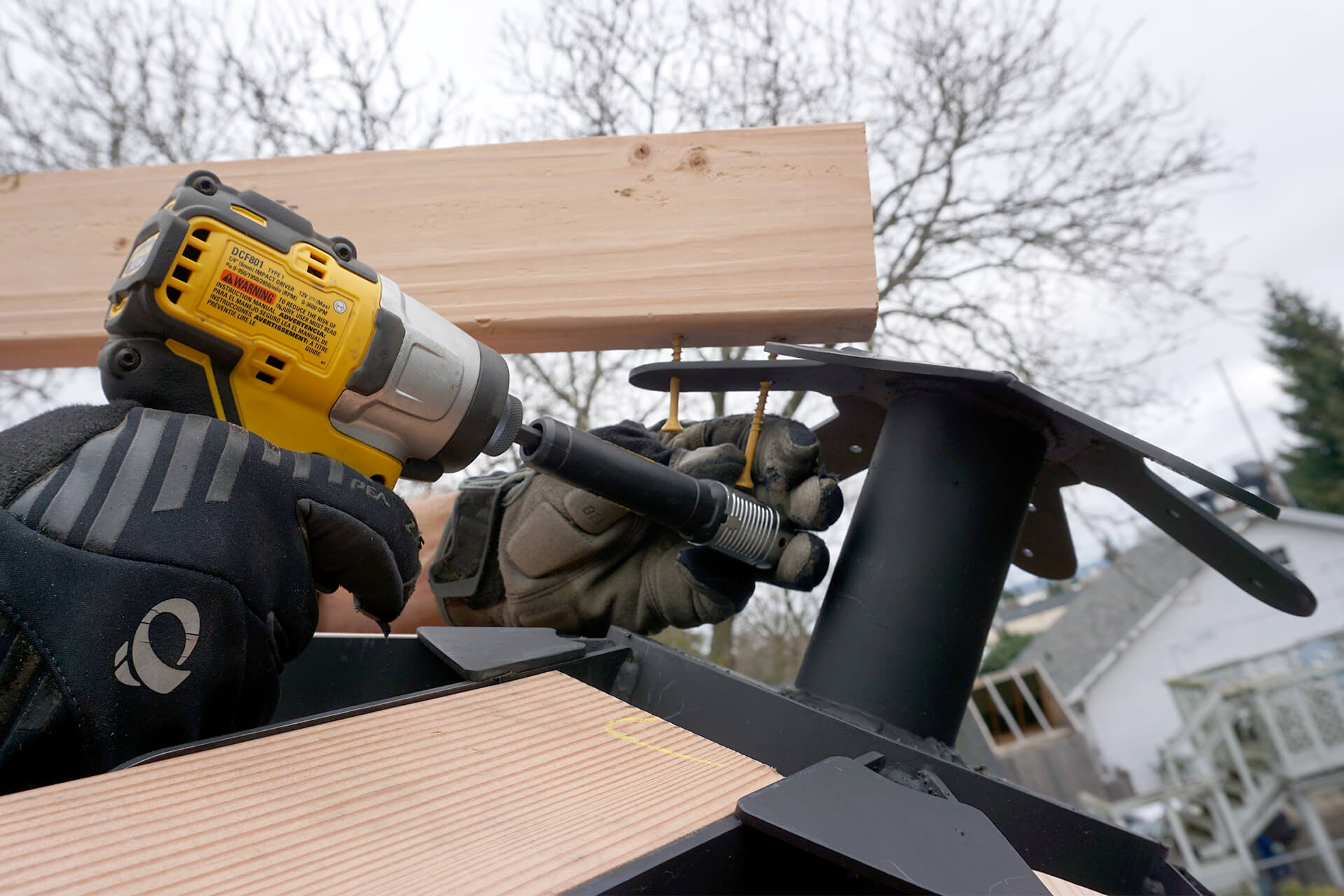 Framing outer wall and studs photo number 04.