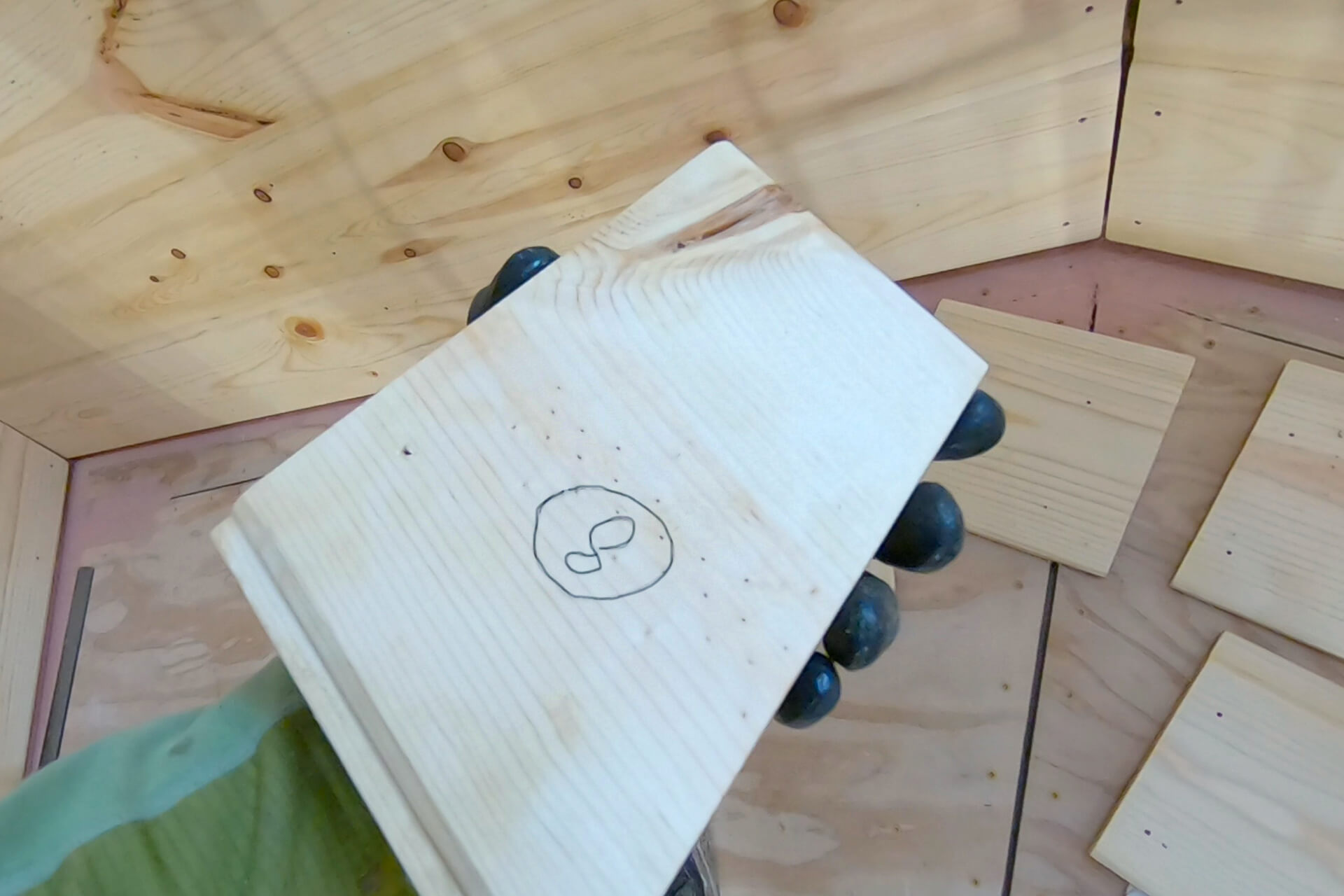 Kitchenette photo number 58.