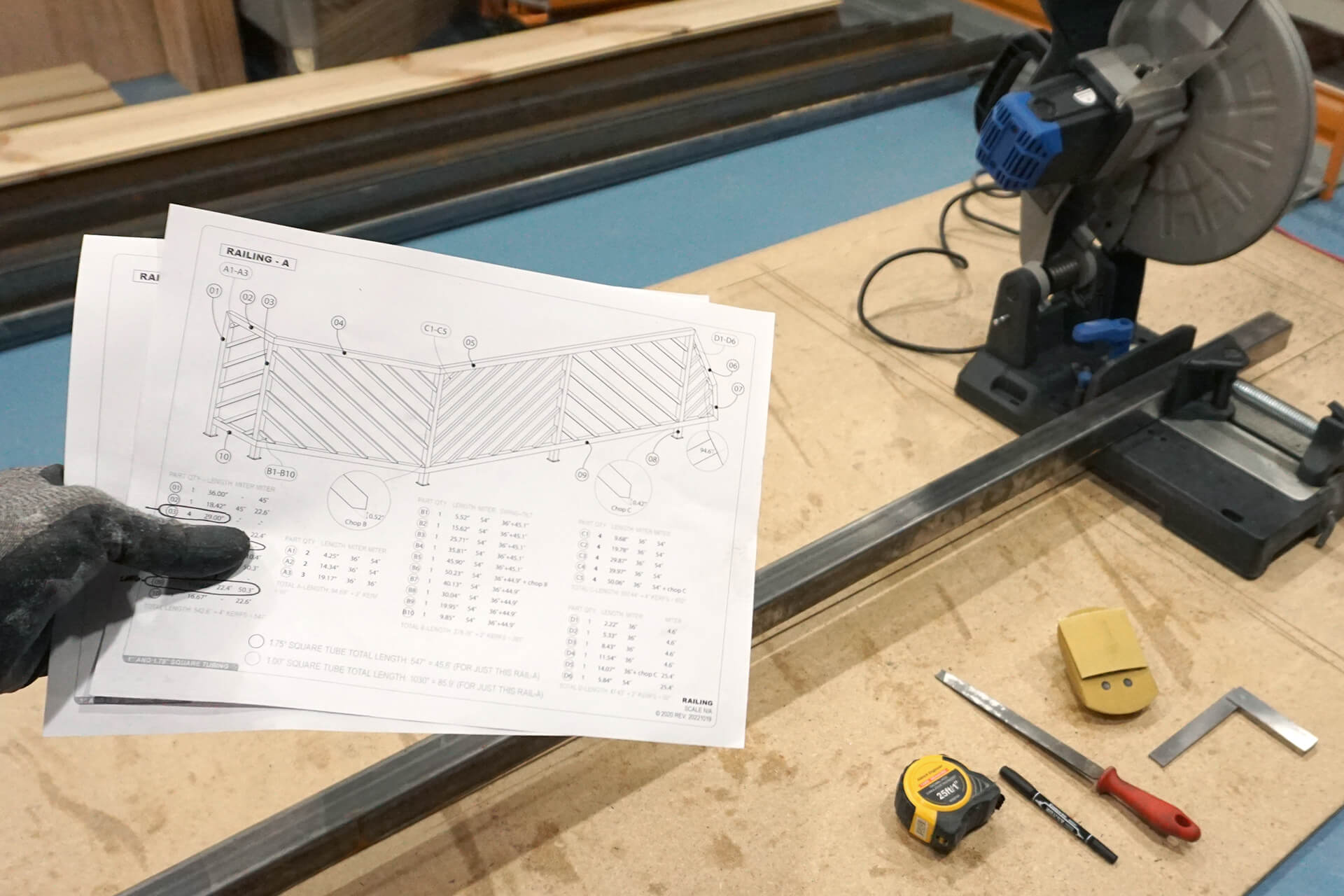 Metalwork railing photo number 01.