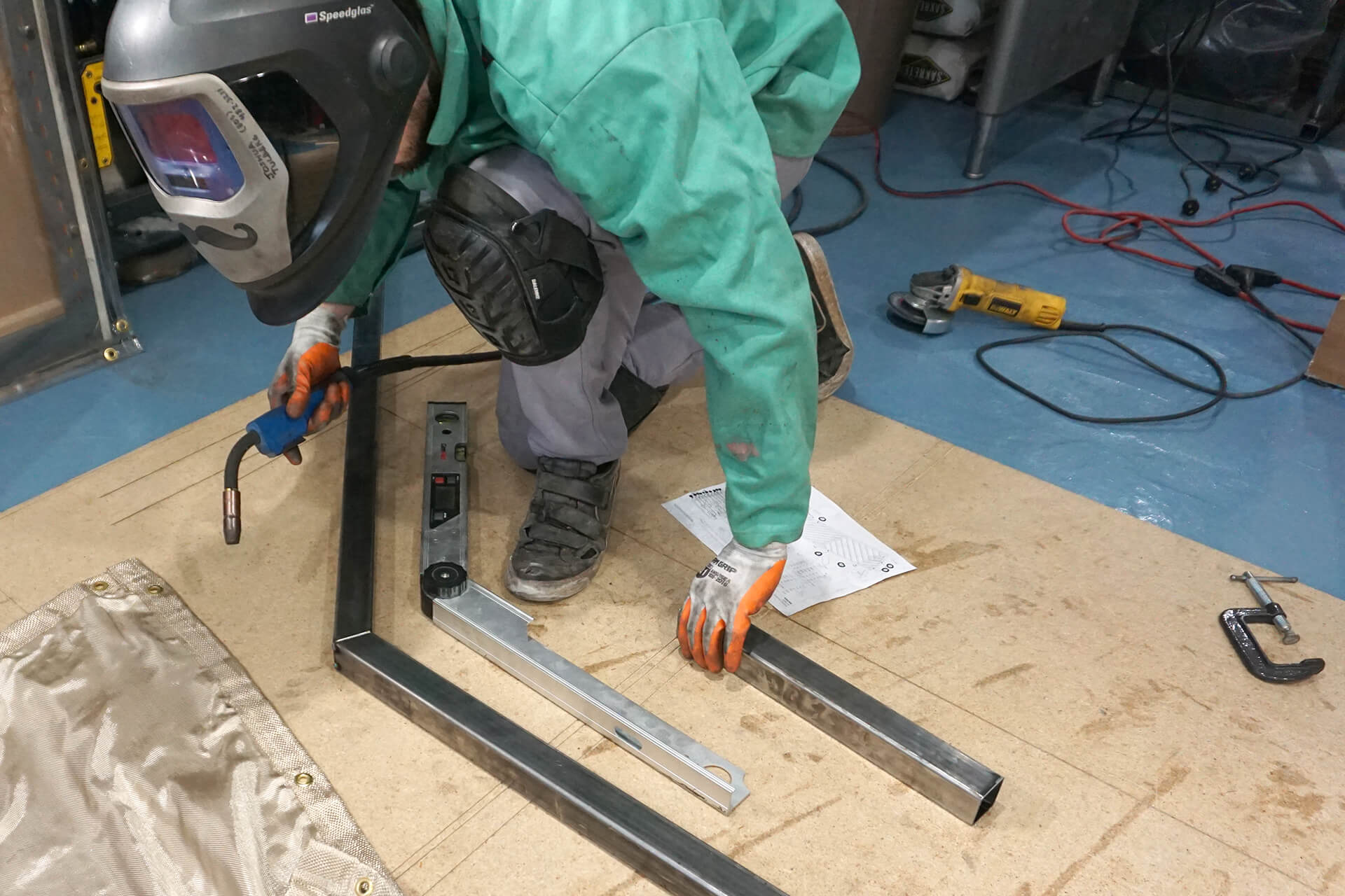 Metalwork railing photo number 09.