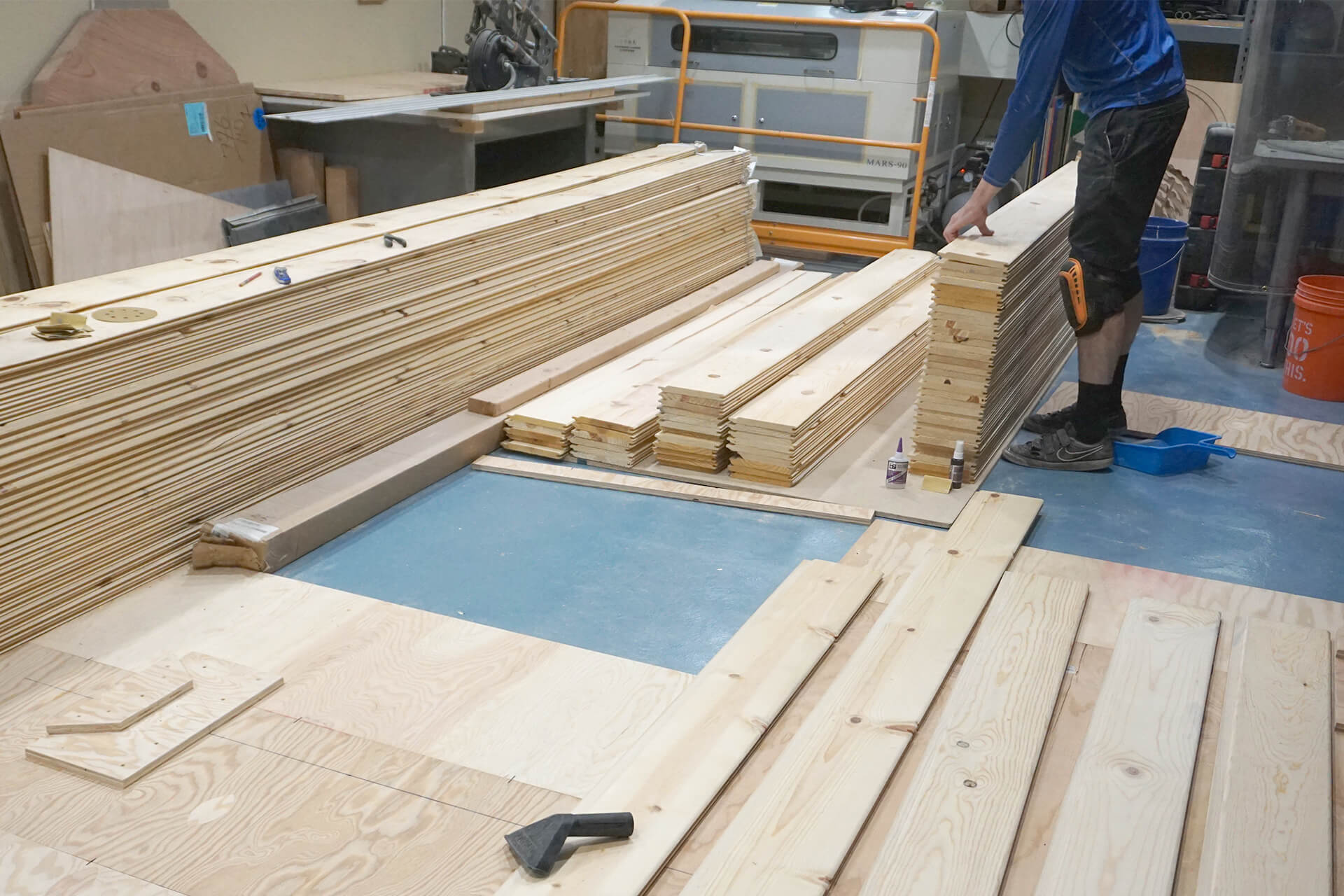 Wood paneling photo number 01.