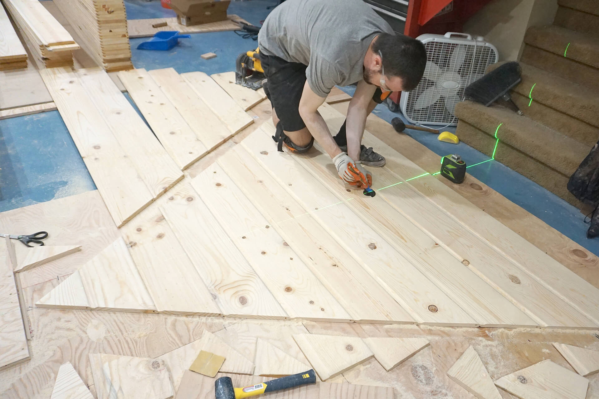 Wood paneling photo number 12.