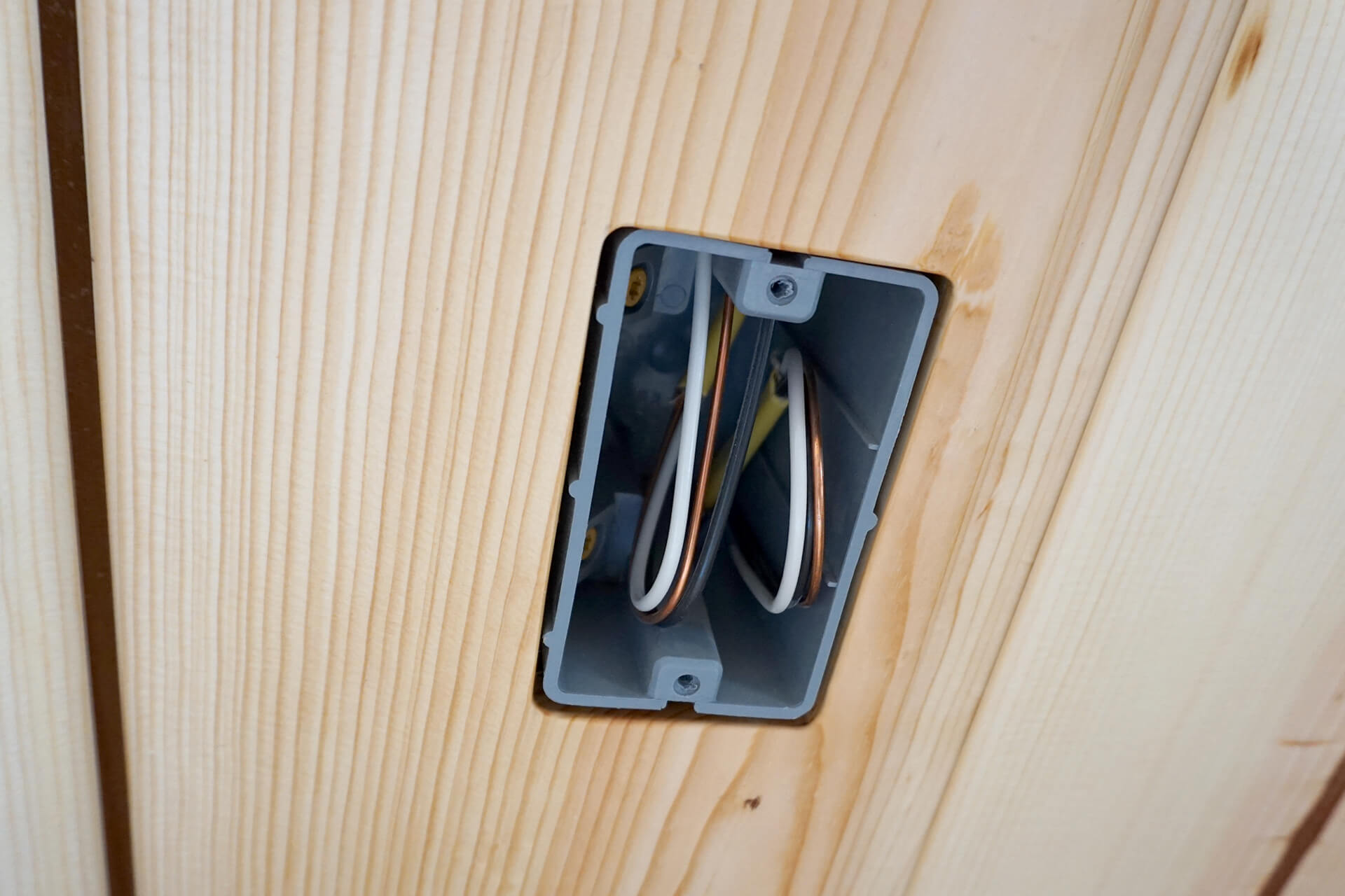 Wood paneling photo number 37.